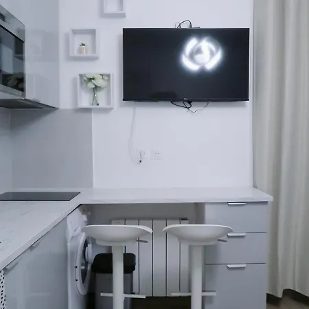 Charming Parisian At Rue Coysevox * Paříž